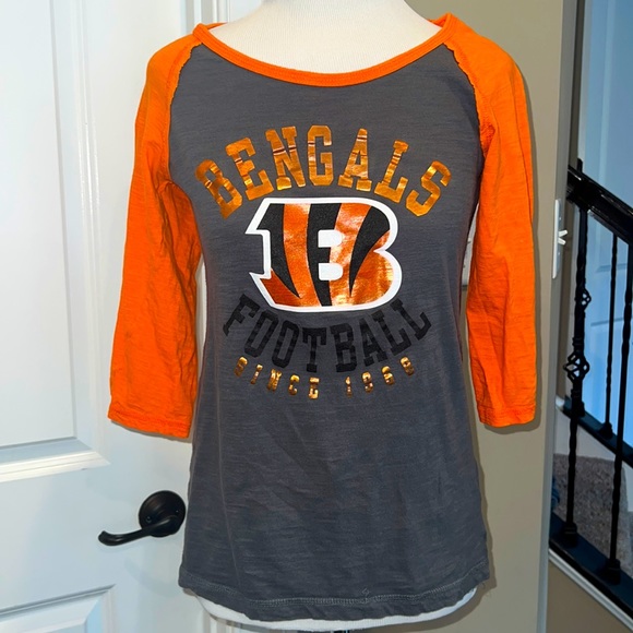 NFL Shop Womens Cincinnati Bengals Raglan 3/4 Length Sleeve T-shirt M EUC - Picture 1 of 7